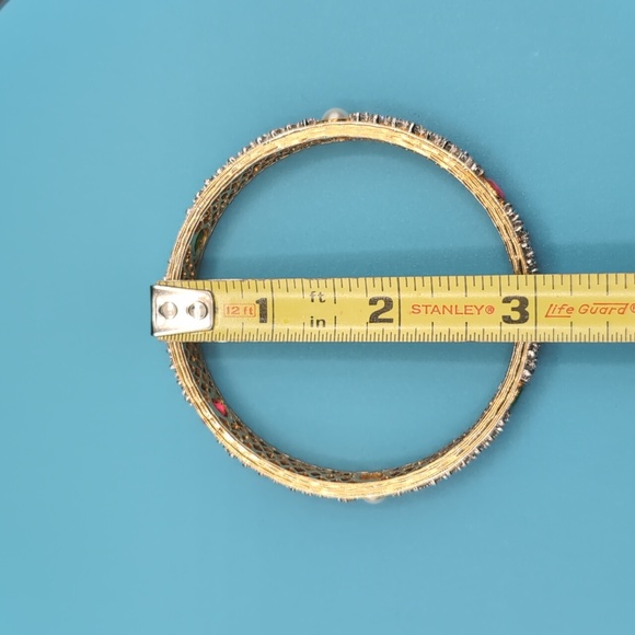 Gold Toned Textured Pattern Bracelet With Rubies And Coloured Faceted Stones - Picture 10 of 10